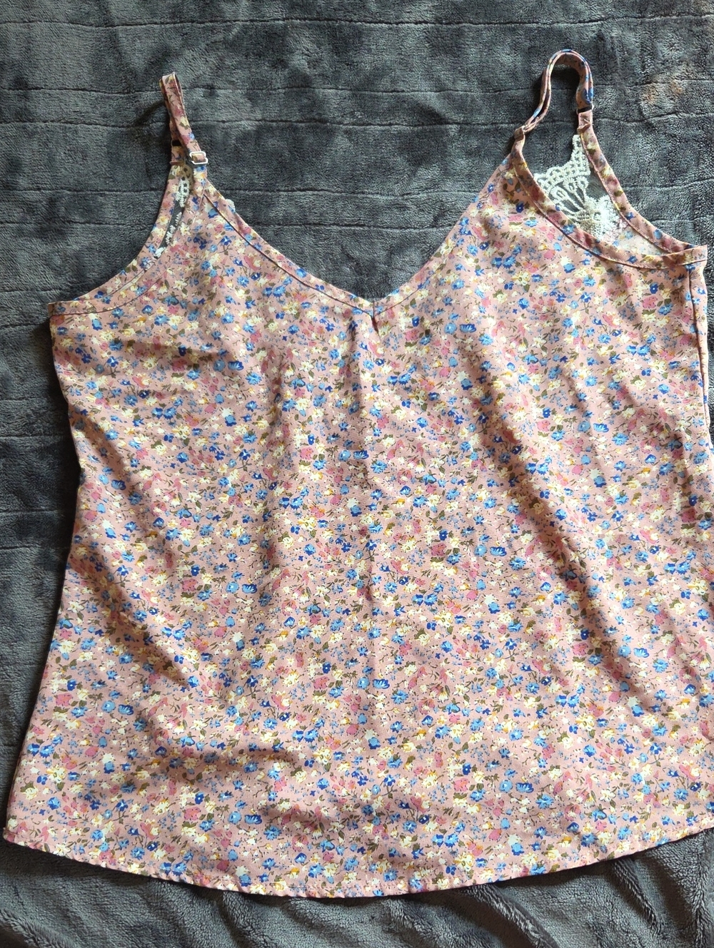 Floral Lace-Trim Pink Cami Top